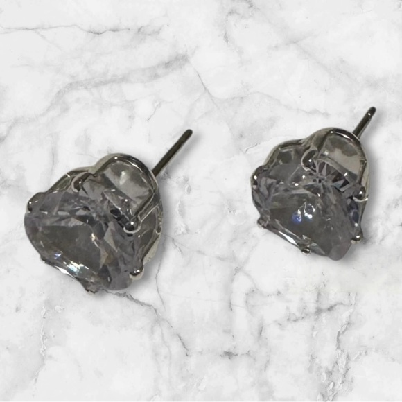 🆕Anne Klein Heart Earrings with Clear CZ Gemstones - Picture 2 of 11